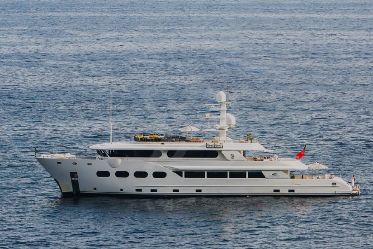 Boatrust - Baron Trenck yacht, registered in Madeira